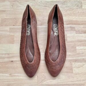Vintage brown leather kitten heel flat Size 8.5 Narrow